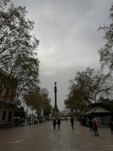 2022 03 29 en las ramblas Bosc Hadas y Basílica Mercè