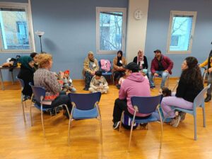 2024 02 07 inicio Taller "Amb familia fem salud" subvencionado por la Caixa de Catalunya