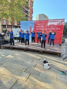 2025 04 09 practica de taichi para el día mundial de la salud