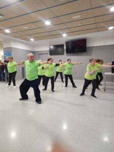2025 11 29 
Fin de curso de Jose, 
voluntario para sustituir al profe de Taichi. 
Celebramos tenerlo 
como socios a sus 80 
años de salud!